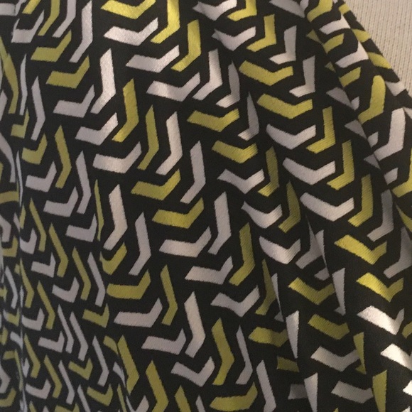 Tahari  Black/White/Lime Cowl Neck Sleeveless Top/Shell - 2X NWT - Picture 5 of 7